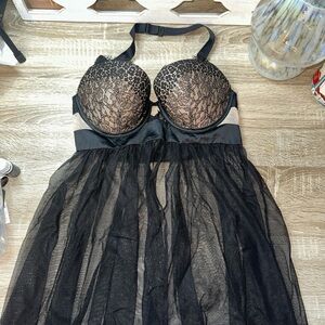 Victoria’s Secret Sexy Lingerie, Baby Doll Size 34D Small Tear In Back